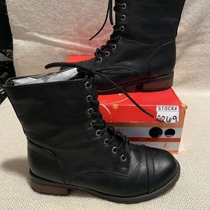 Black lace up boots , sz 6 1/2